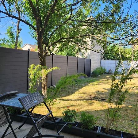 Studio, Pas De Collocation Possible Warmeriville Bagian luar foto